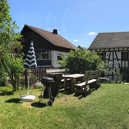 Haus Innerdorf Gemuetliches Ferienhaus Im Taunus Pohl  Kültér fotó